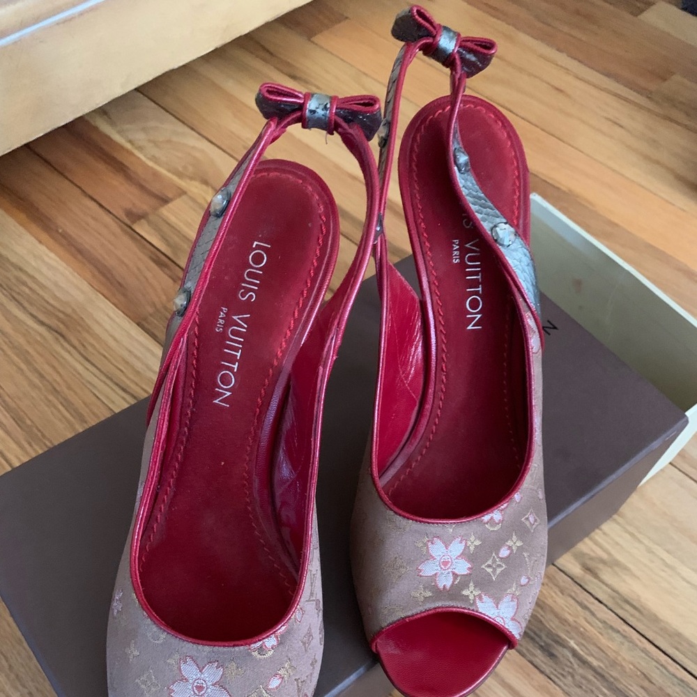 Louis Vuitton cherry blossom sling backs pumps - Picture 2 of 5